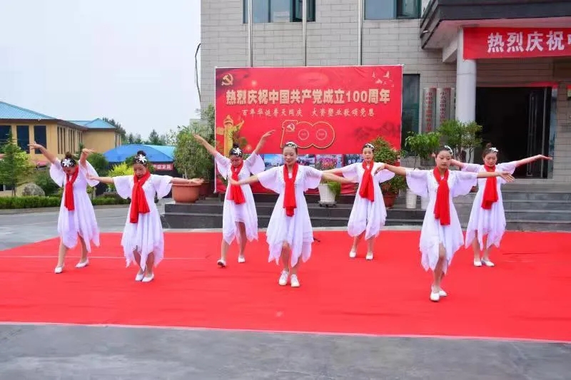 百年禮贊、紅心向黨，開展多項(xiàng)活動(dòng)隆重慶祝中國共產(chǎn)黨成立100周年插圖1
